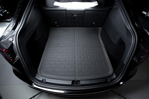 Tesla model 2020 2023 - y, boot